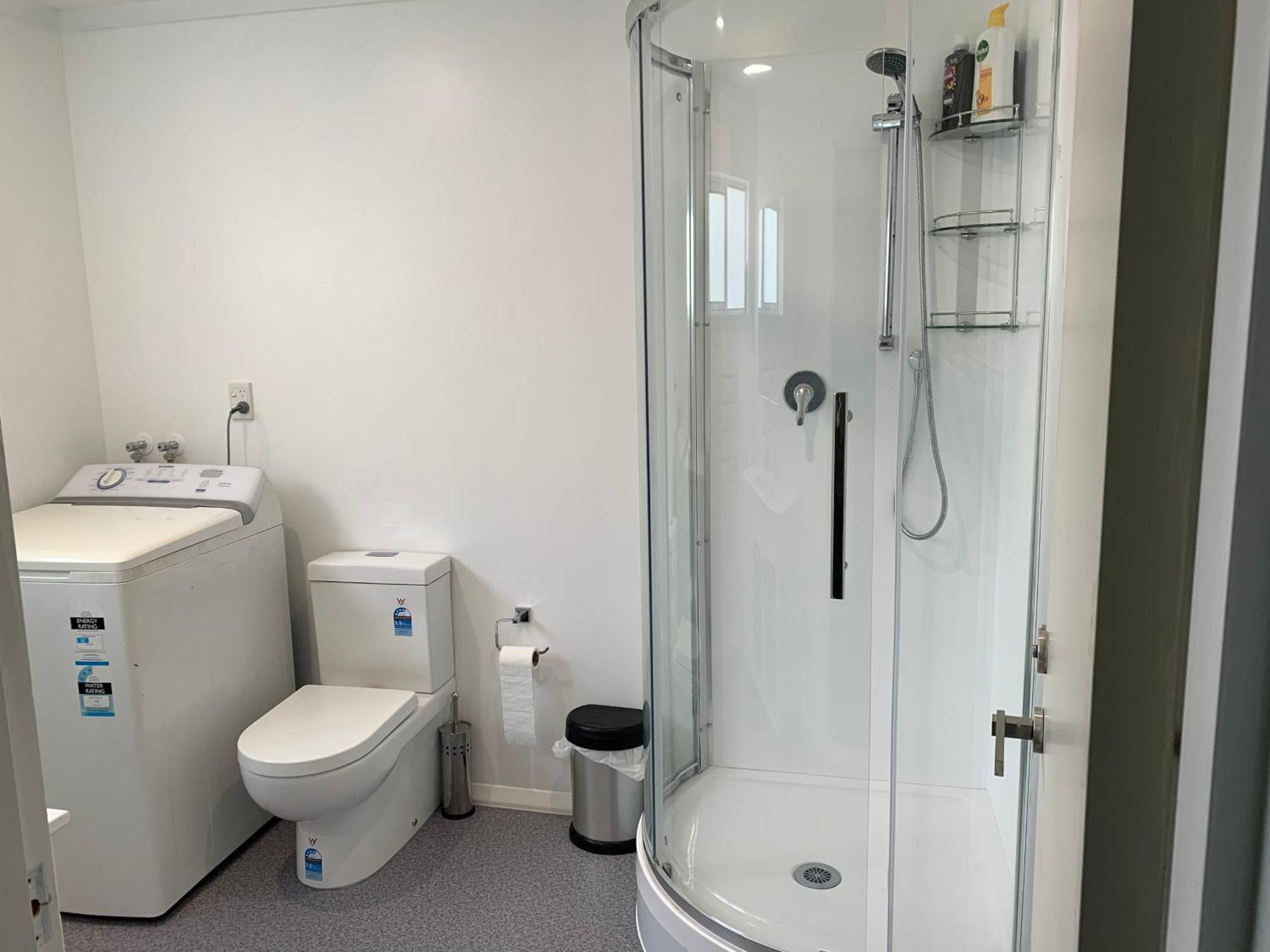 Sunny Holiday Home Wellington Extérieur photo