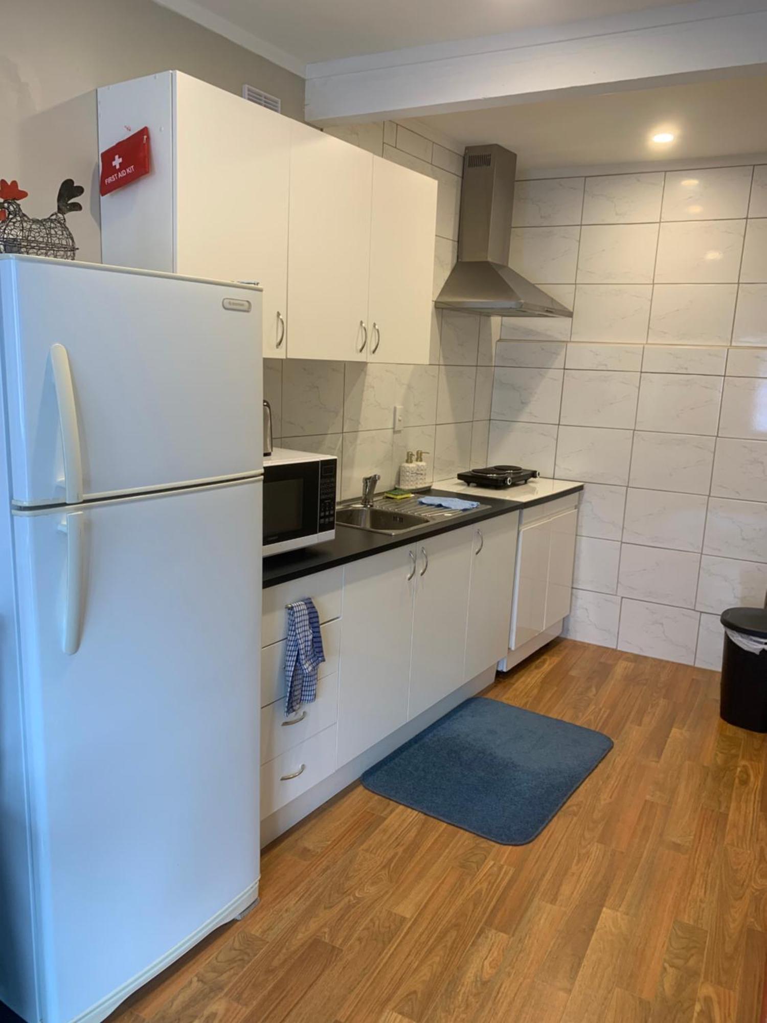 Sunny Holiday Home Wellington Extérieur photo